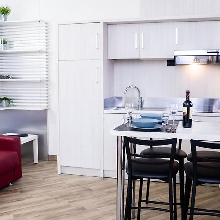Astra Roma Apartments ภายนอก รูปภาพ