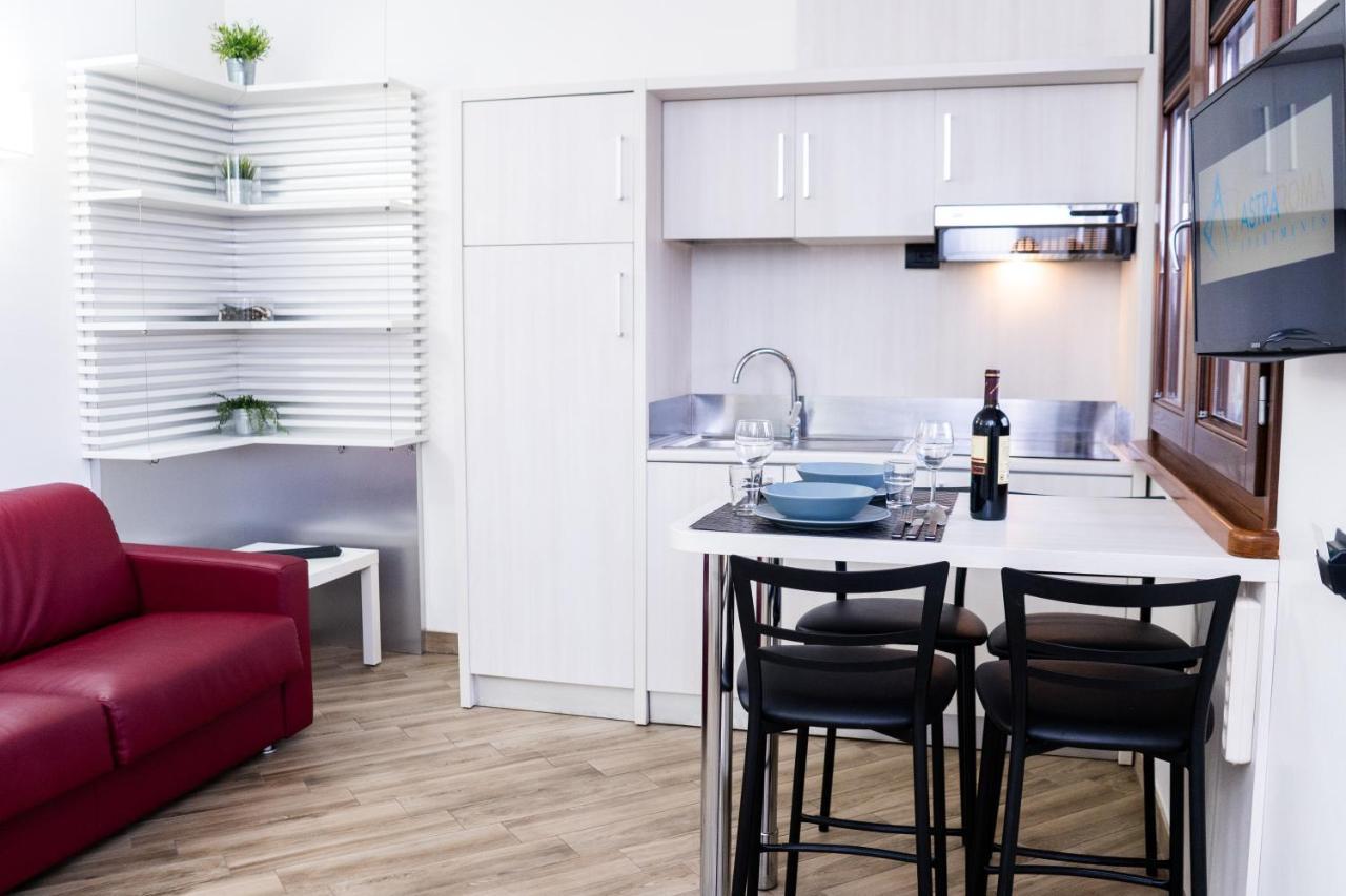 Astra Roma Apartments ภายนอก รูปภาพ