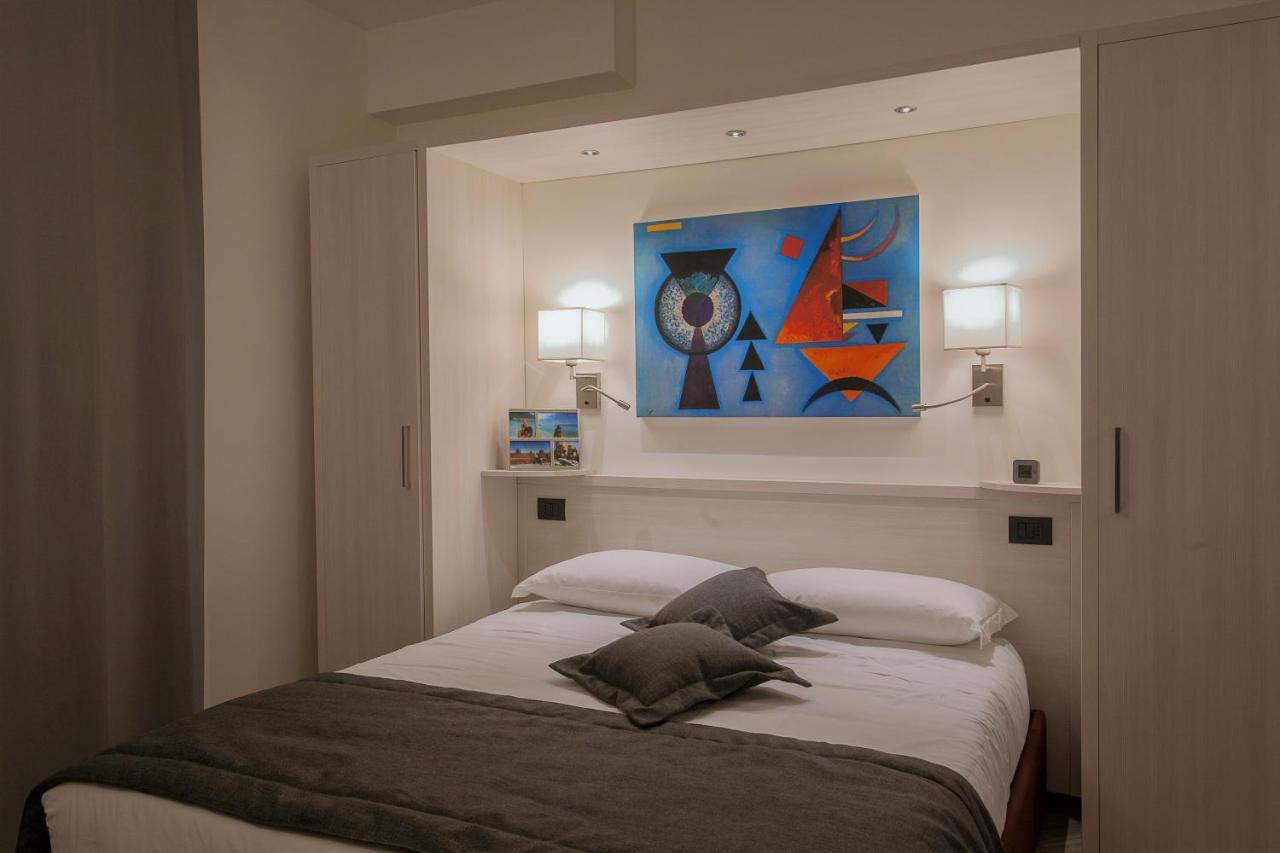 Astra Roma Apartments ภายนอก รูปภาพ
